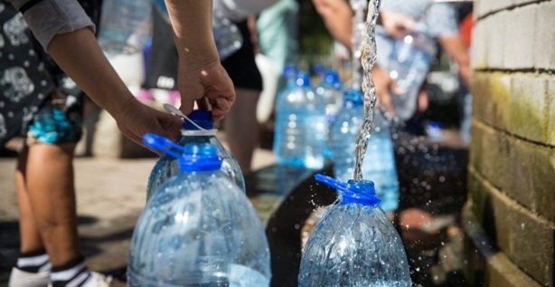 evita desperdiciar el agua