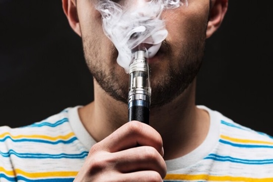 vapeo, y sus consecuencias en los adolescentes